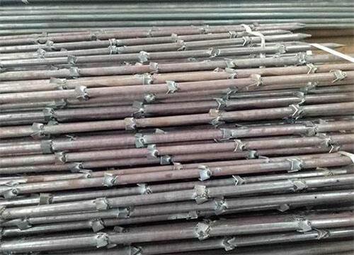 松桃隧道钢花管